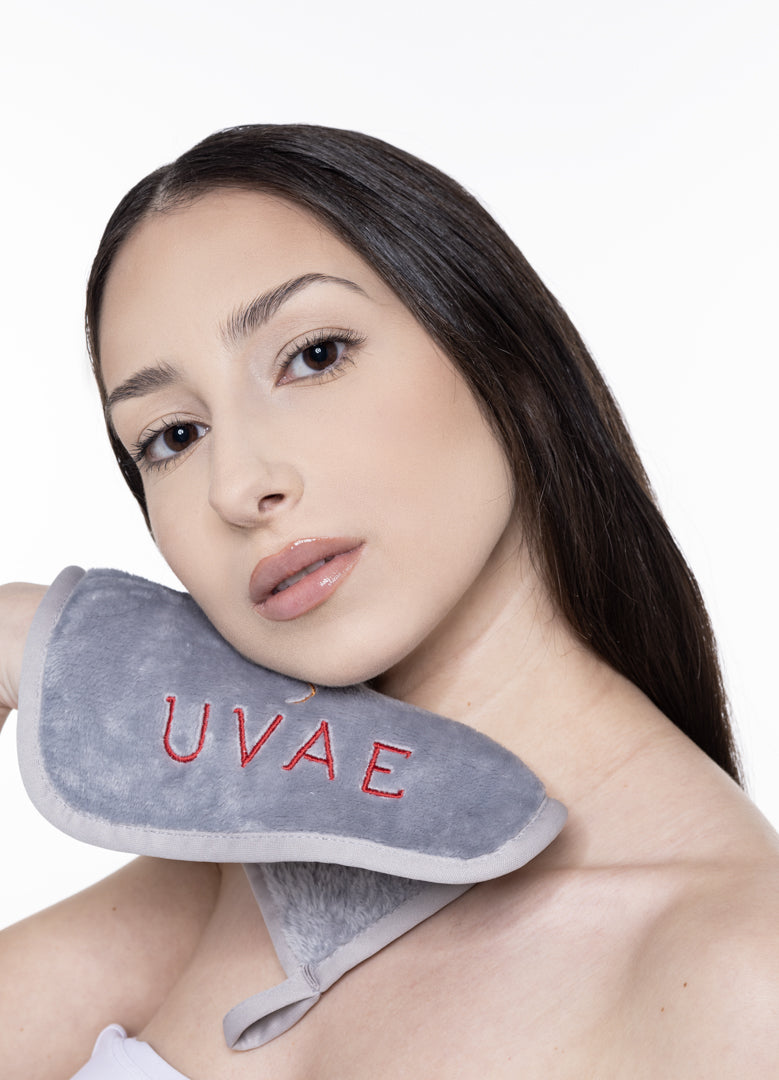 Panno Magico Struccante per pelli delicate, sensibili e grasse – Uvae